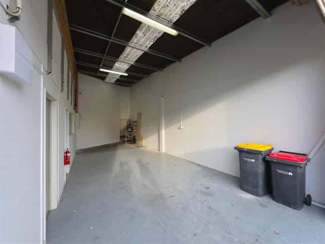 Tradesmen’s Unit or Toy Shed?