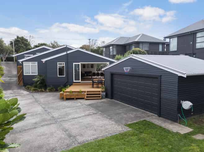 4 Lyndhurst Street, Waiotaiki Bay