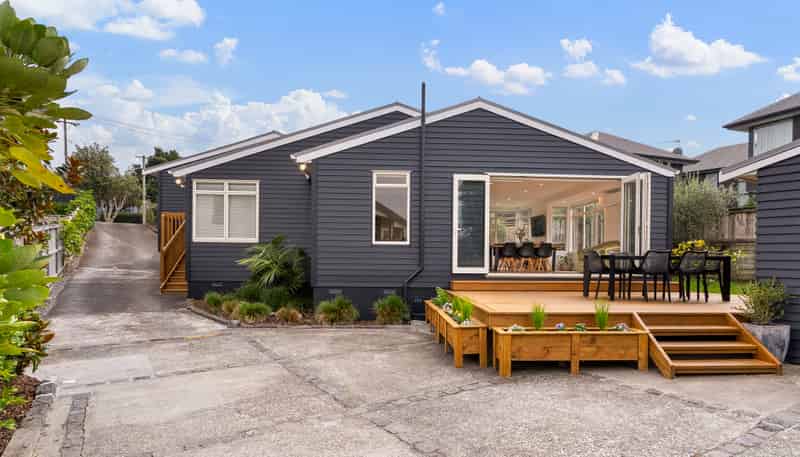 4 Lyndhurst Street, Waiotaiki Bay
