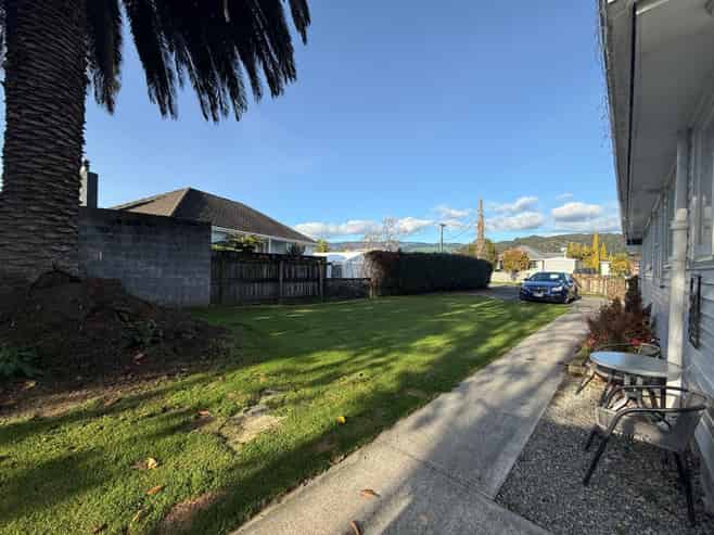 32 Thackeray Street, Trentham