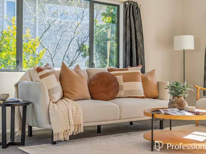 15 Kawatiri Grove, Wainuiomata