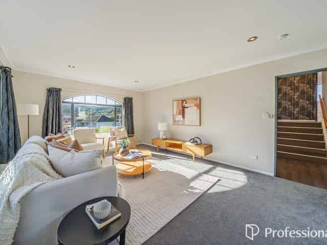 15 Kawatiri Grove, Wainuiomata