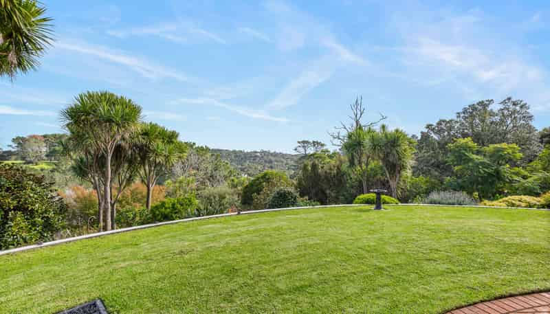 1152A East Coast Road, Redvale