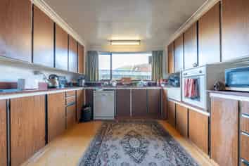 2/119 North Street, Seaview