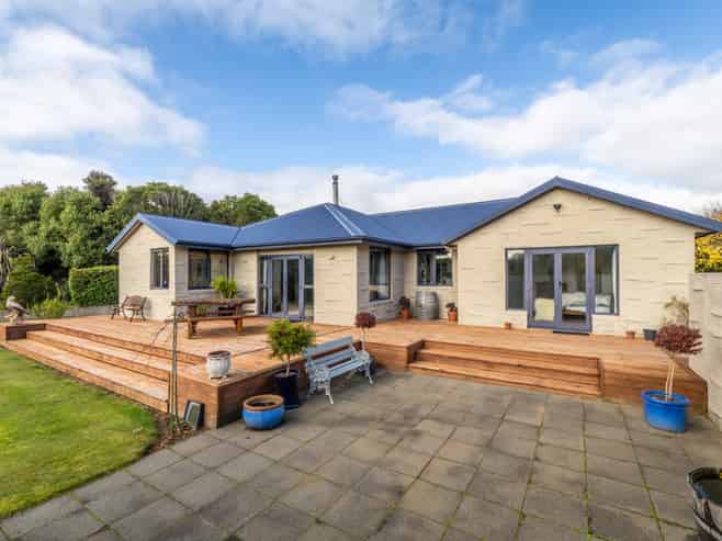 143 Marama Avenue South, Otatara