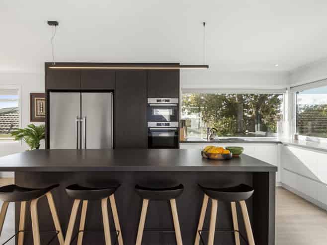 25 Catalina Crescent, Forrest Hill
