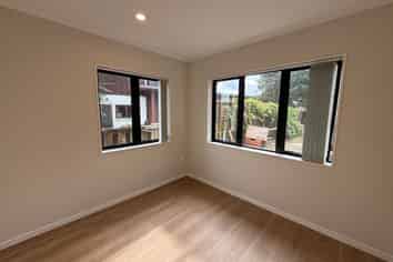 3A Mcleod Road, Weymouth