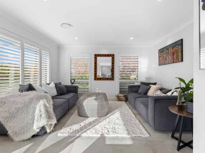 5 Munford Lane, Riverhead