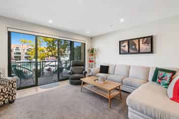 41 Waterside Crescent, Gulf Harbour