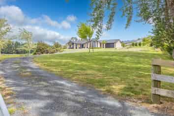 998 Limeworks Loop Road, Karamu