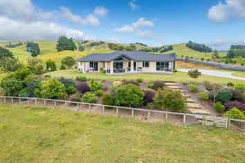 998 Limeworks Loop Road, Karamu
