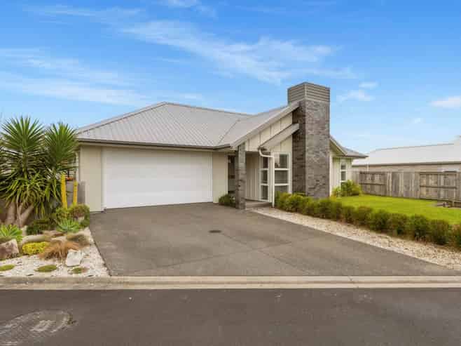 12  Nelson Lane, Omokoroa