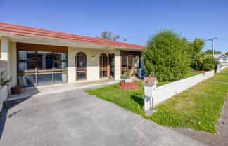 1 Waverley Street, Waipawa