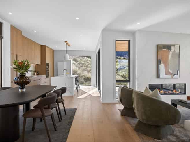 79 Middleton Road, Queenstown Hill