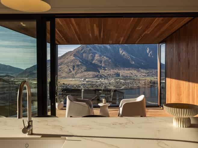 79 Middleton Road, Queenstown Hill