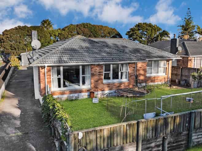 40 Aurea Avenue, Pakuranga
