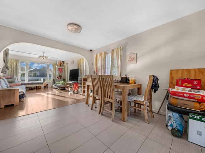 40 Aurea Avenue, Pakuranga
