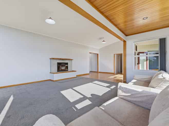 25 Landview Road, Parkvale