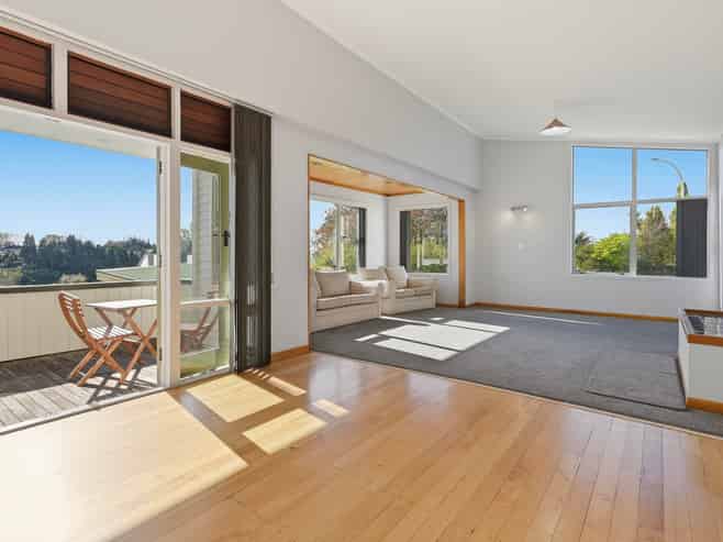 25 Landview Road, Parkvale