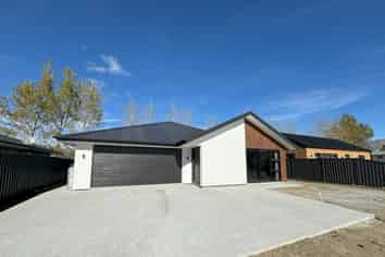25 Wallis Drive, Cromwell