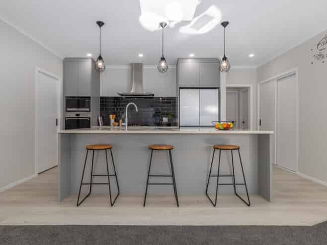 20 Rotorua Grove, Aotea