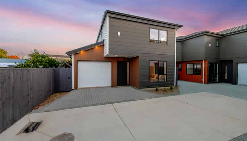 2/57 Sunderlands Road, Bucklands Beach