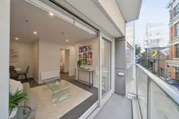 121/74 Taranaki Street, Te Aro
