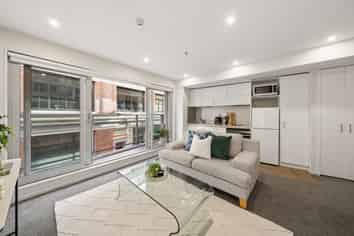 121/74 Taranaki Street, Te Aro