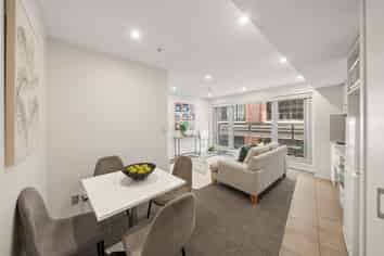 121/74 Taranaki Street, Te Aro