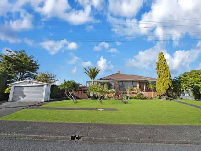 36 Greenmeadows Avenue, Manurewa