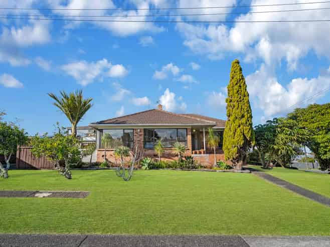 36 Greenmeadows Avenue, Manurewa