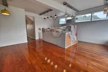 Boutique Showroom/Office on Mt Albert Rd