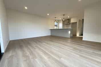 2 Maple Lane, Rolleston