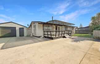 21 Steele Road, Tamarau