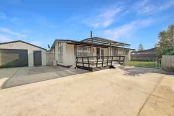 21 Steele Road, Tamarau