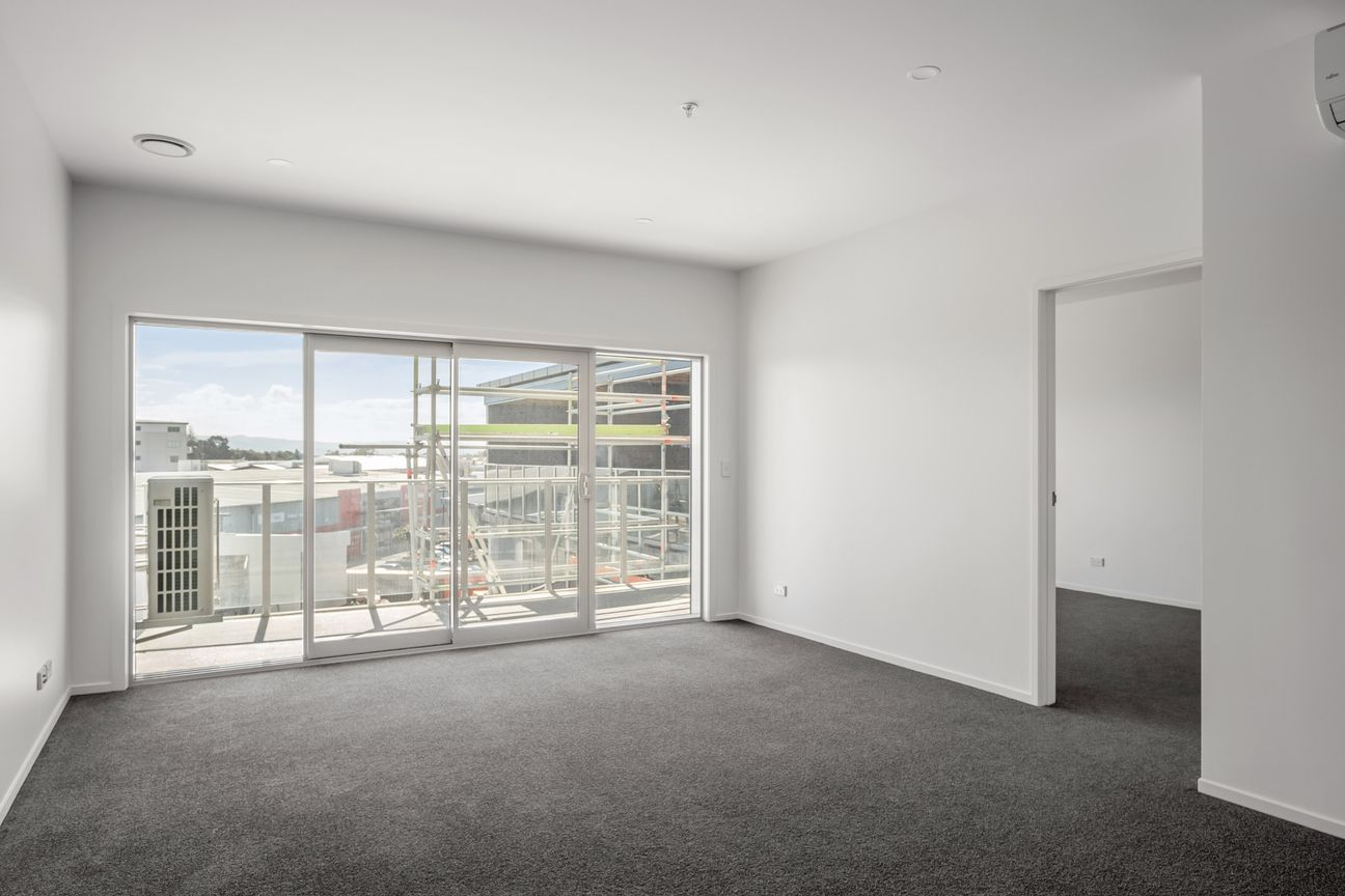 Brand New Apartment! - Vista 5