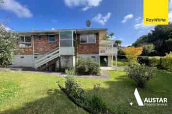 28 Royal View Road, Te Atatu South