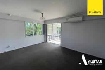 28 Royal View Road, Te Atatu South