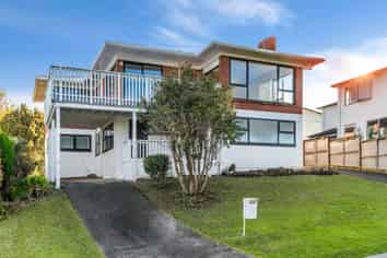 11A Lydia Avenue, Northcote
