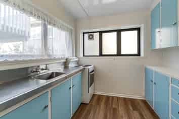 11A Lydia Avenue, Northcote