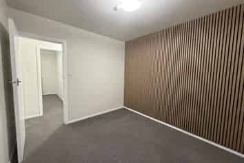 2/19B Torrens Road, Hillmorton