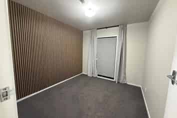 2/19B Torrens Road, Hillmorton