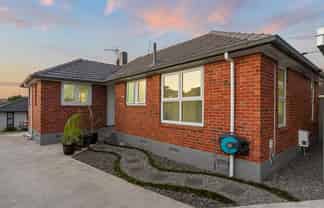 1 Kingsford Place, Otara