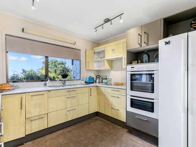 258 Glamorgan Drive, Torbay
