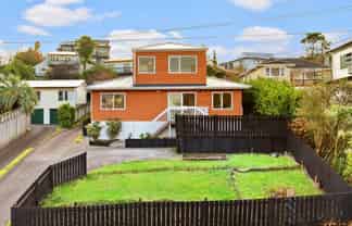 2/20 Hogans Road, Glenfield