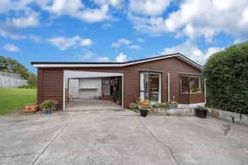 73a Awaroa Road, Sunnyvale