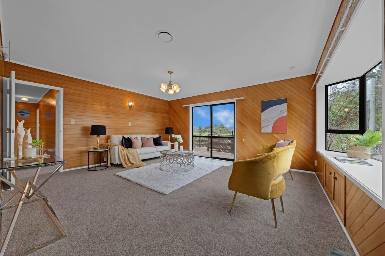 Classic Kiwi Living with Space, Views & Potential - Widok 6