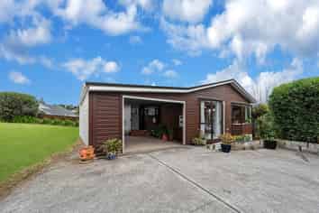 73a Awaroa Road, Sunnyvale