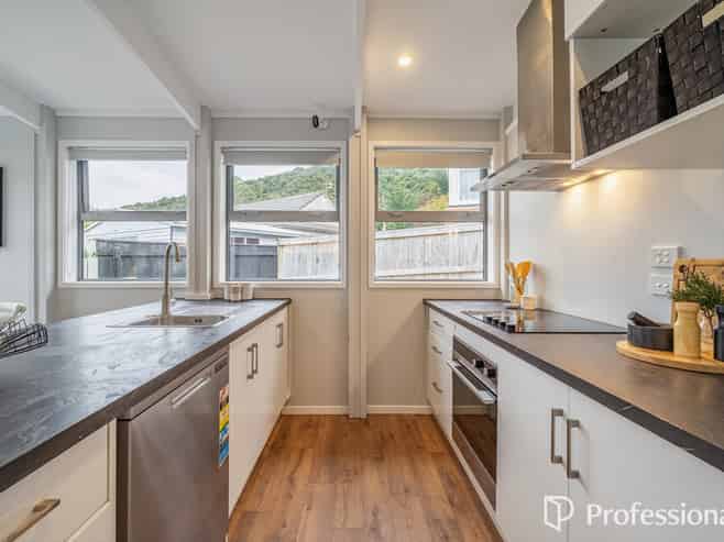 40B Judd Crescent, Naenae