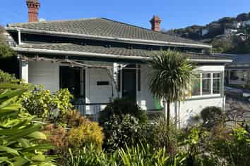21 Russell Street, Stepneyville
